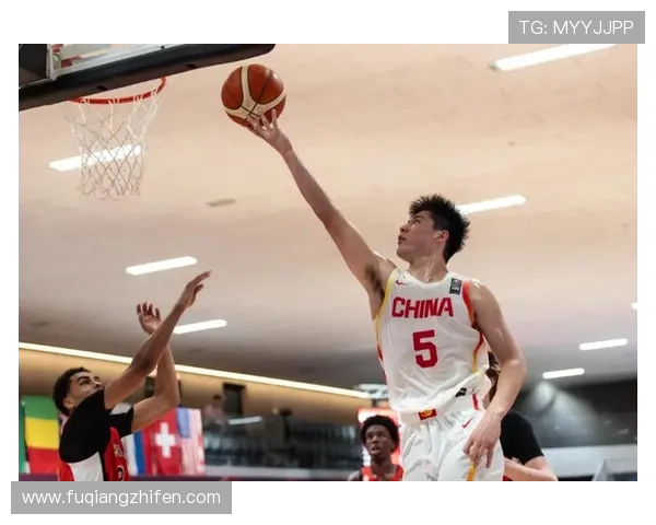 U19男篮世界杯期间 NBA球探热切关注郇斯楠精彩表现 U19男篮世界杯期间 NBA球探热切关注郇斯楠精彩表现